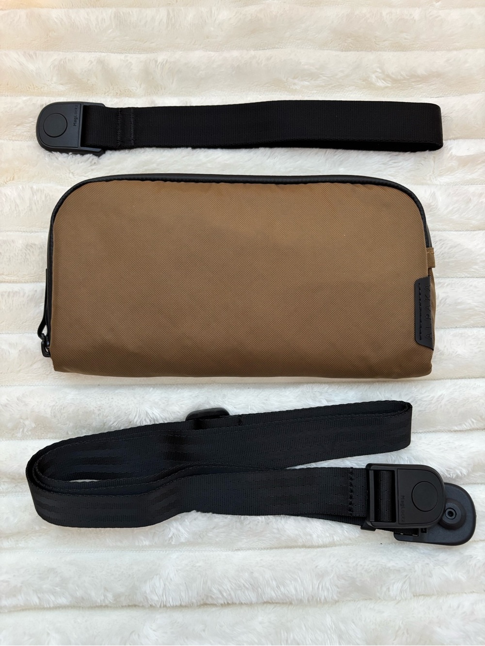 Alpaka FLIGHT POUCH - Coyote Brown EPX400 - NWOT